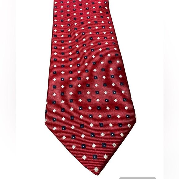 Tommy Hilfiger Men's 100% silk  Neck Tie Red with White Diamonds & Navy Squares - Picture 1 of 11